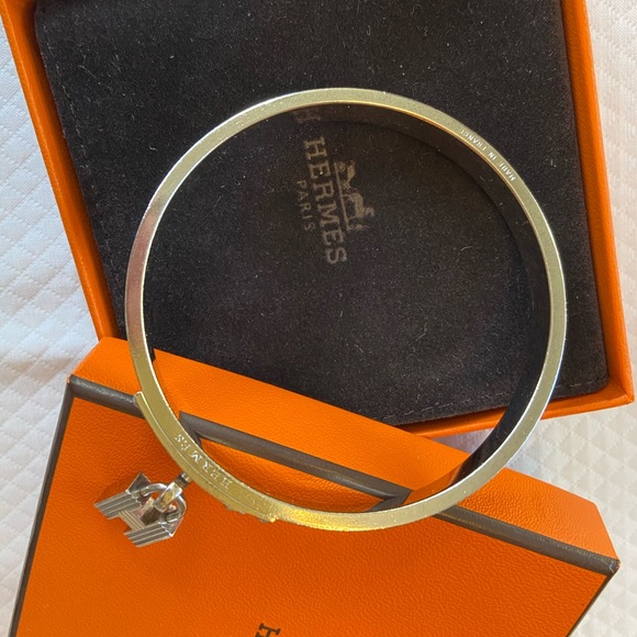 Hermes Kelly H Lock Cadena Charm Bracelet - Picture 2 of 5